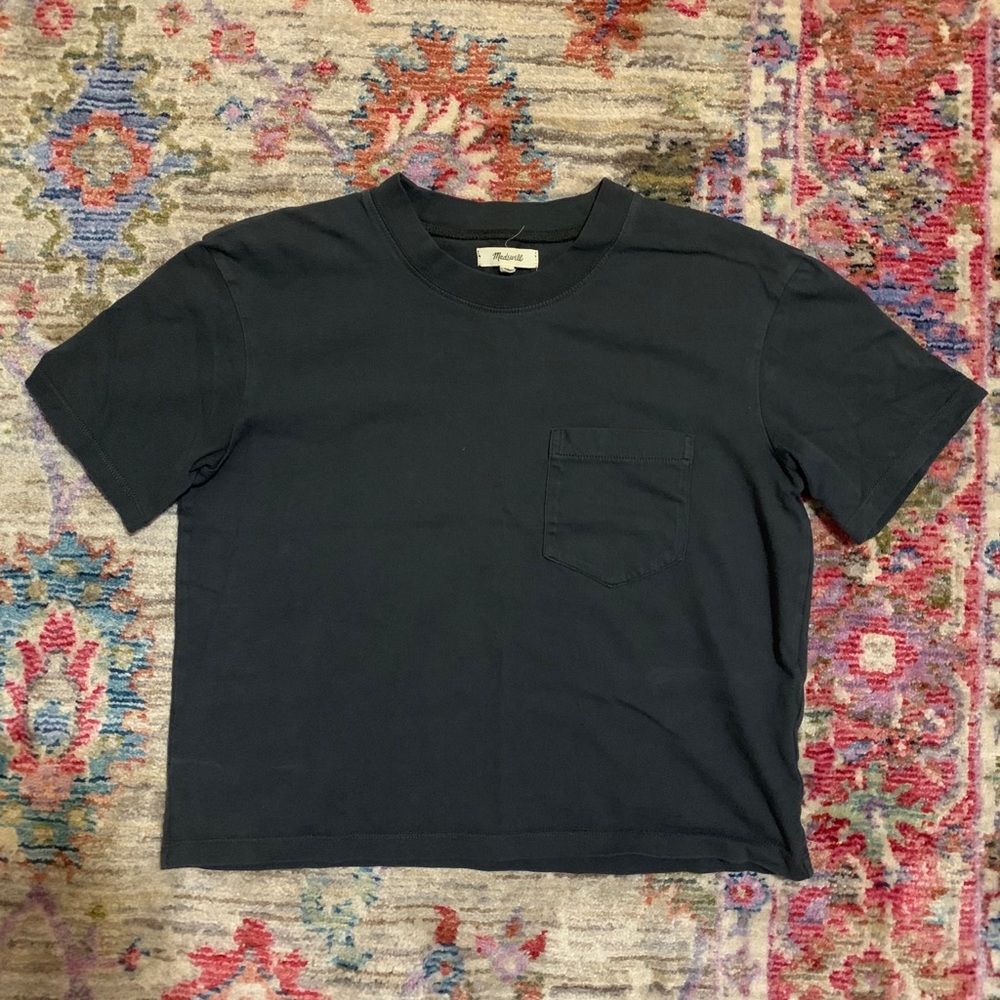 Madewell navy cropped tee